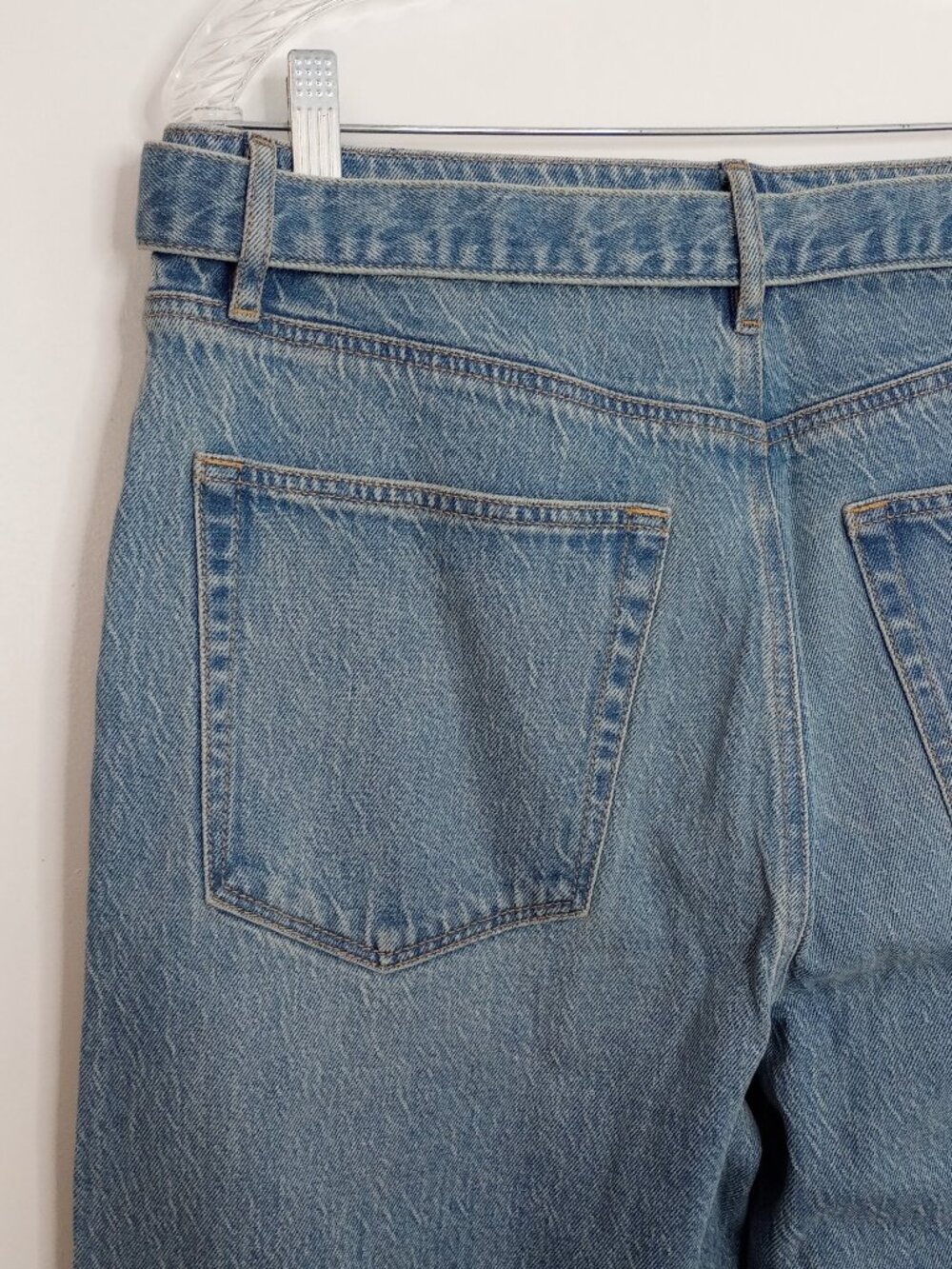 Loft Rivete Belted High Rise Wide Leg Light Wash Jeans 29/8 NWOT - Picture 7 of 10